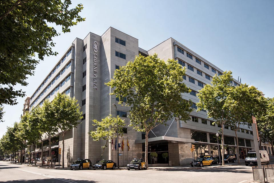 exterior hotel crowne plaza-barcelona business-center
